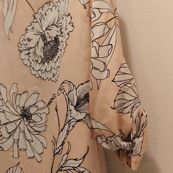 Calvin Klein Button Top Size XS - Picture 9 of 11